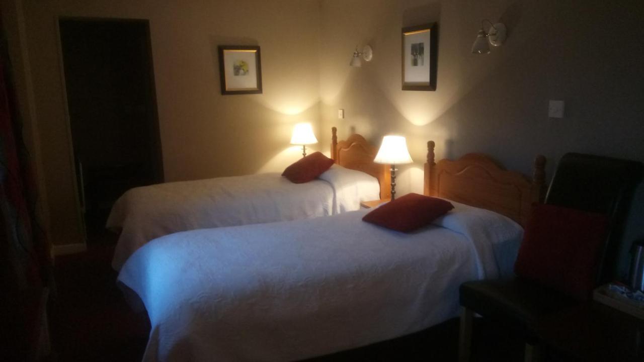 The Rio Bed & Breakfast Galway Bagian luar foto