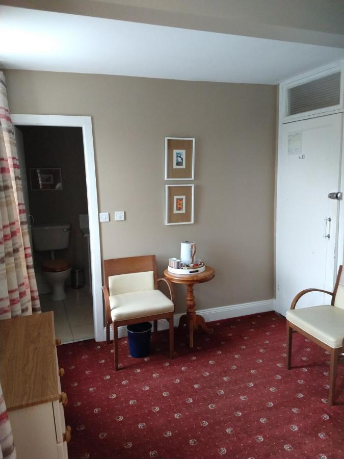 The Rio Bed & Breakfast Galway Bagian luar foto